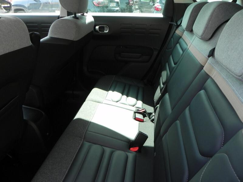 Citroen C3 Aircross BlueHDi 110 S&S Shine Pack