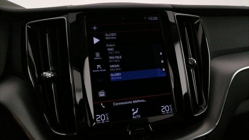 Volvo XC60 2.0 b4 Momentum Pro auto