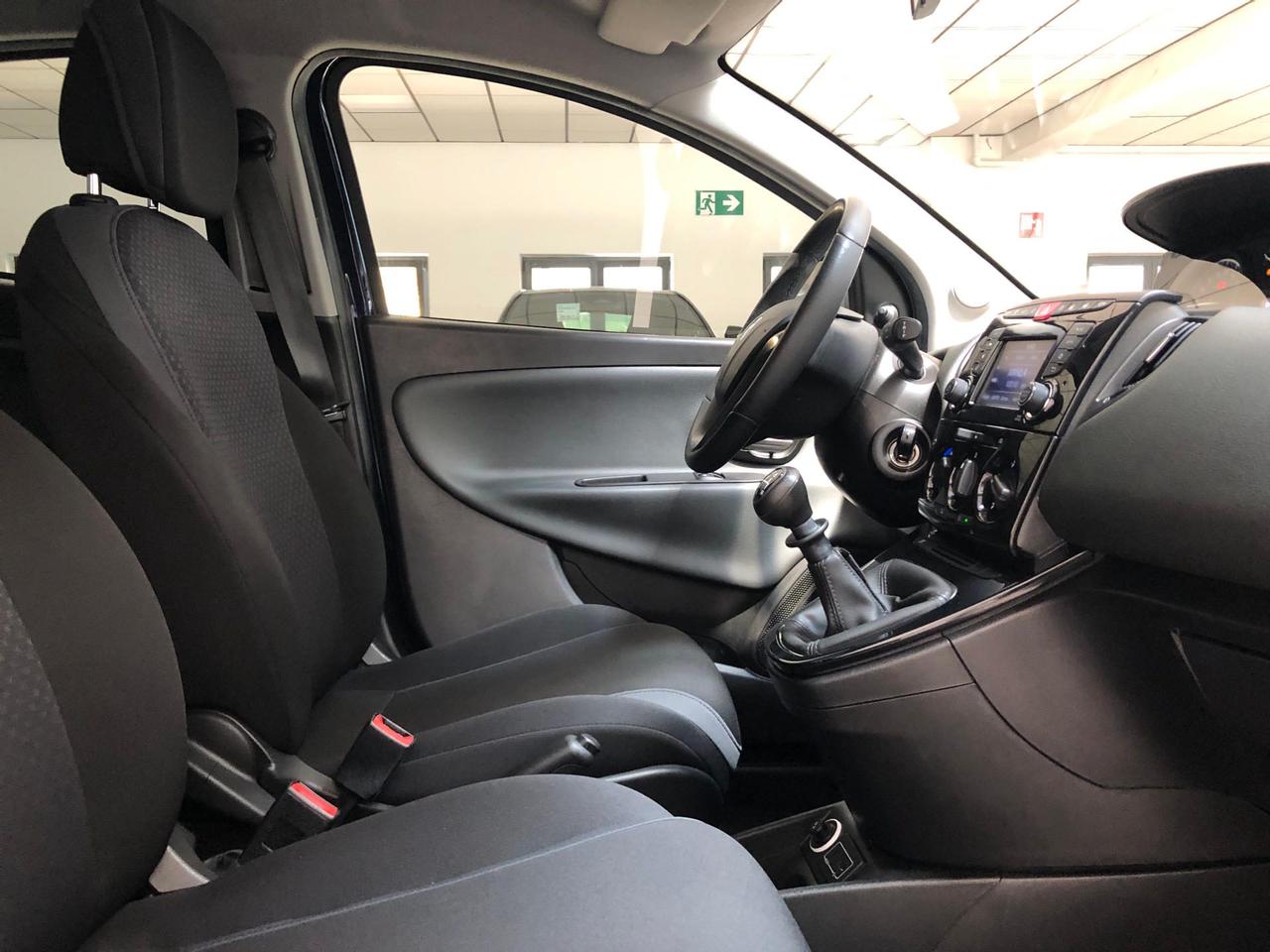 Lancia Ypsilon 1.2 Gold ecochic Gpl 69cv my16
