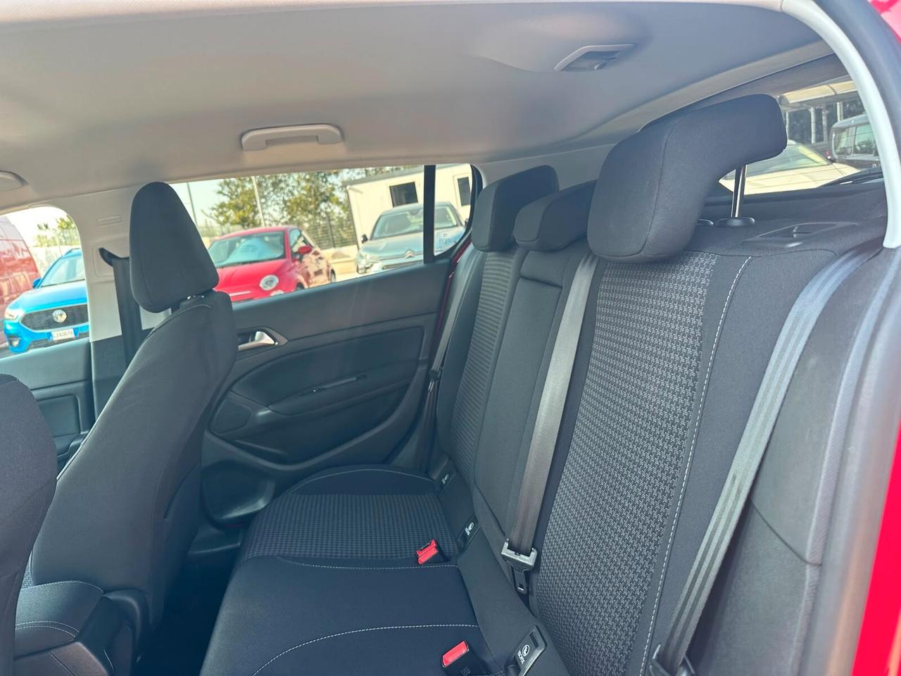 Peugeot 308 Berlina 1.5 130CV Allure