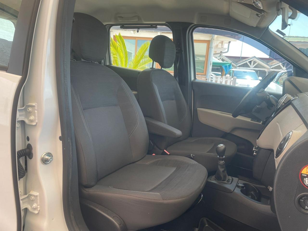 Dacia Lodgy 1.5 dCi 8V 110CV Start&Stop 7 posti Prestige