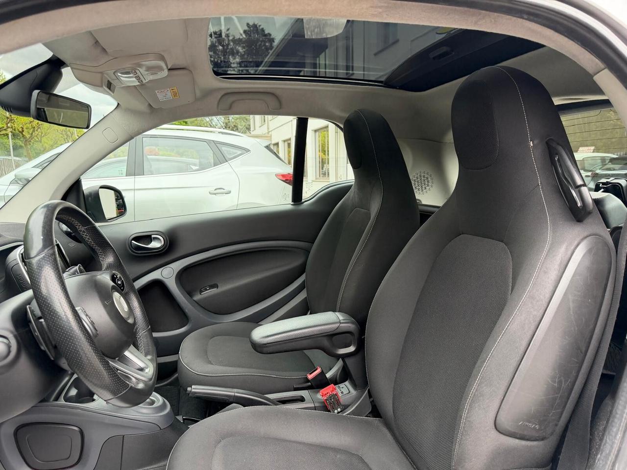 Smart ForTwo 90cv 0.9 Turbo twinamic Superpassion