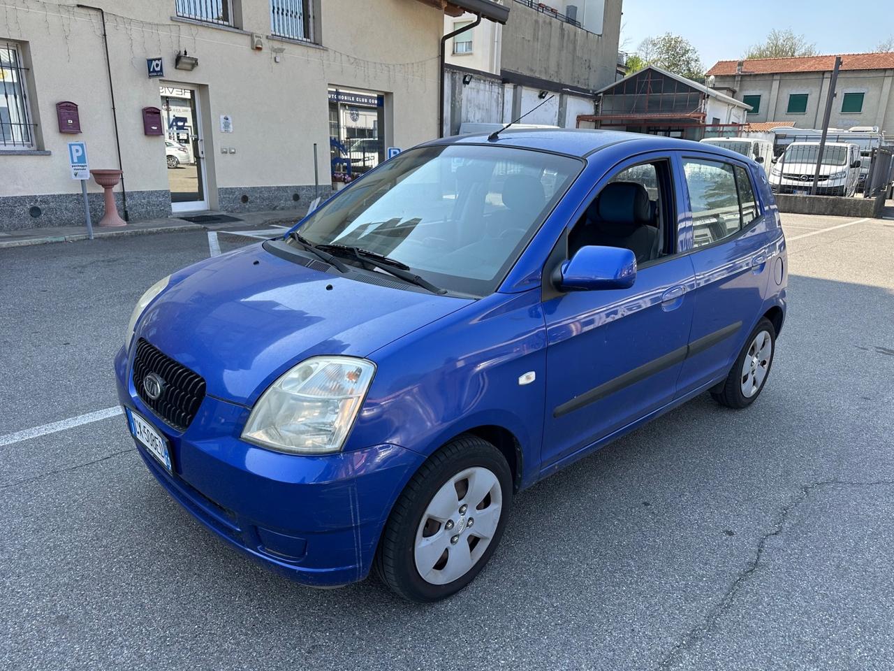Kia Picanto 1.0 benzina LEGGERE BENE