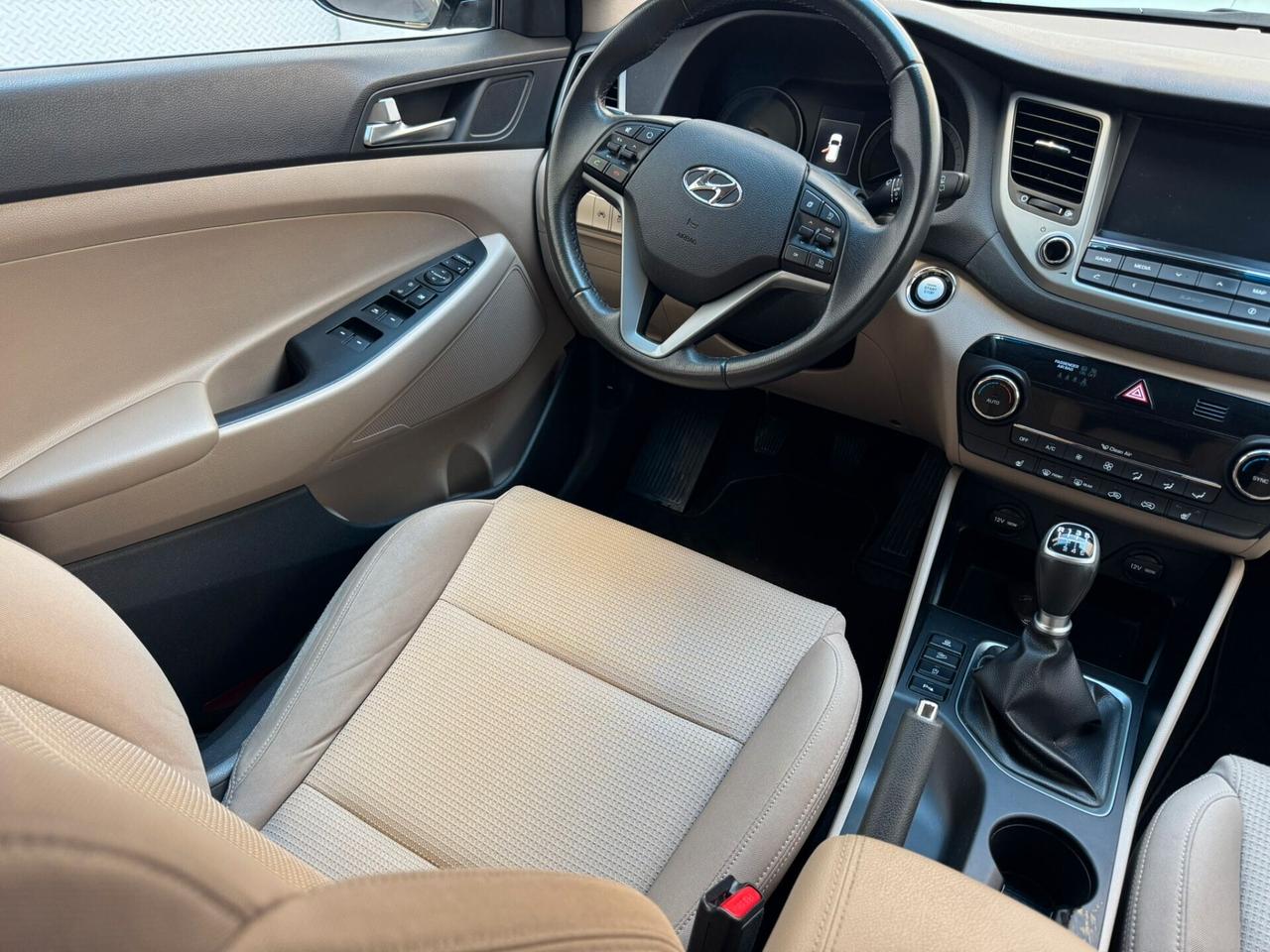 Hyundai Tucson 1.7 CRDi Sound Edition