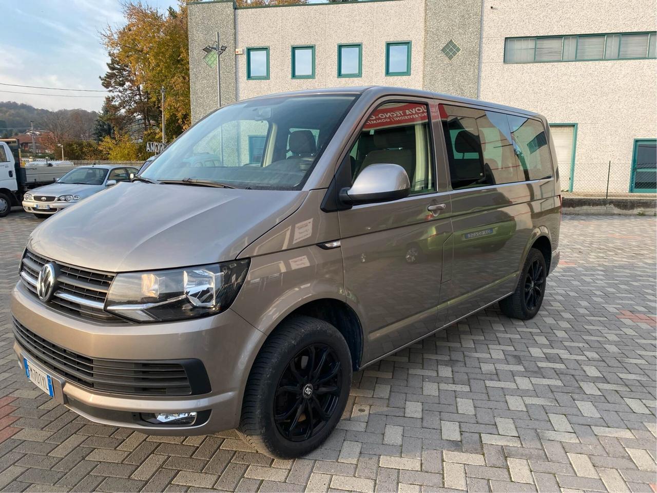 Volkswagen Transporter 2.0 TDI PC Kombi