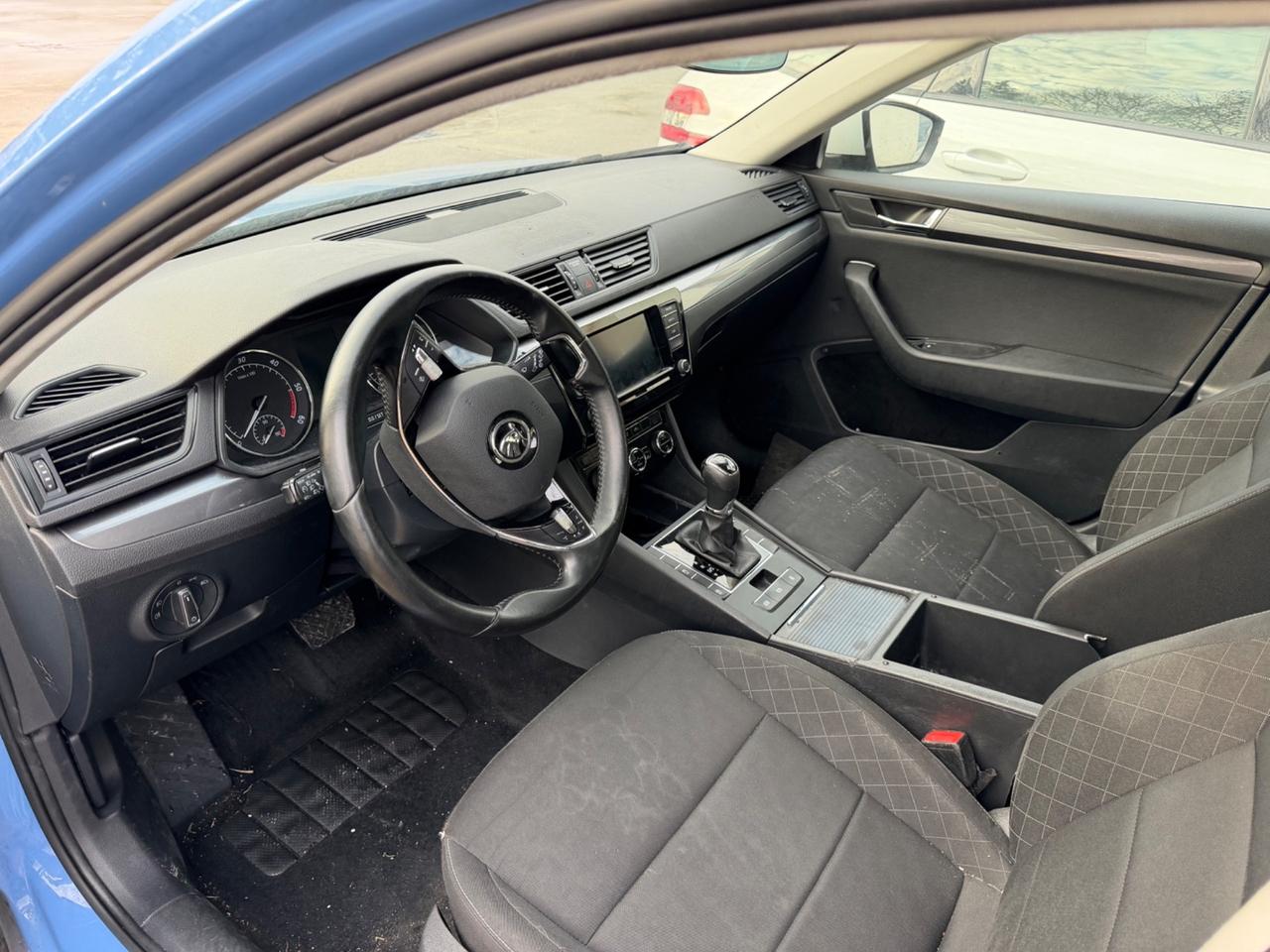 Skoda Octavia 2.0 TDI EVO SCR 200 CV DSG 4x4 Wagon Scout