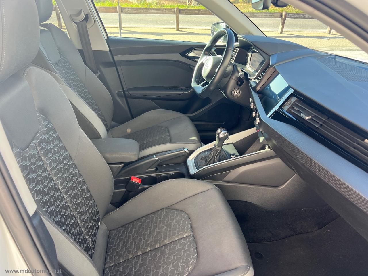 AUDI A1 SPB 30 TFSI S tronic S line edition IDENTITY BLACK