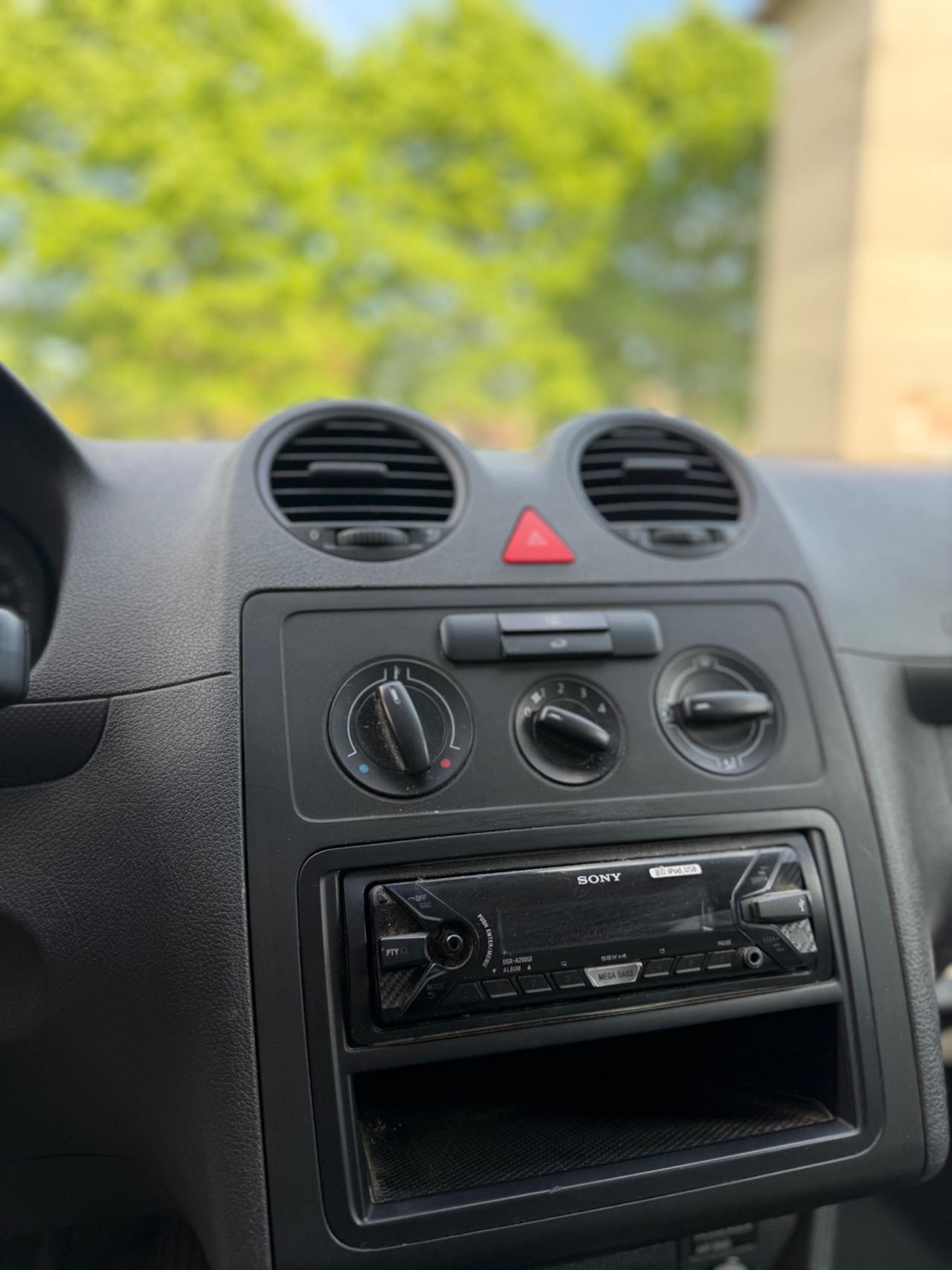 Volkswagen Caddy TSI 105 CV 4p. Kombi