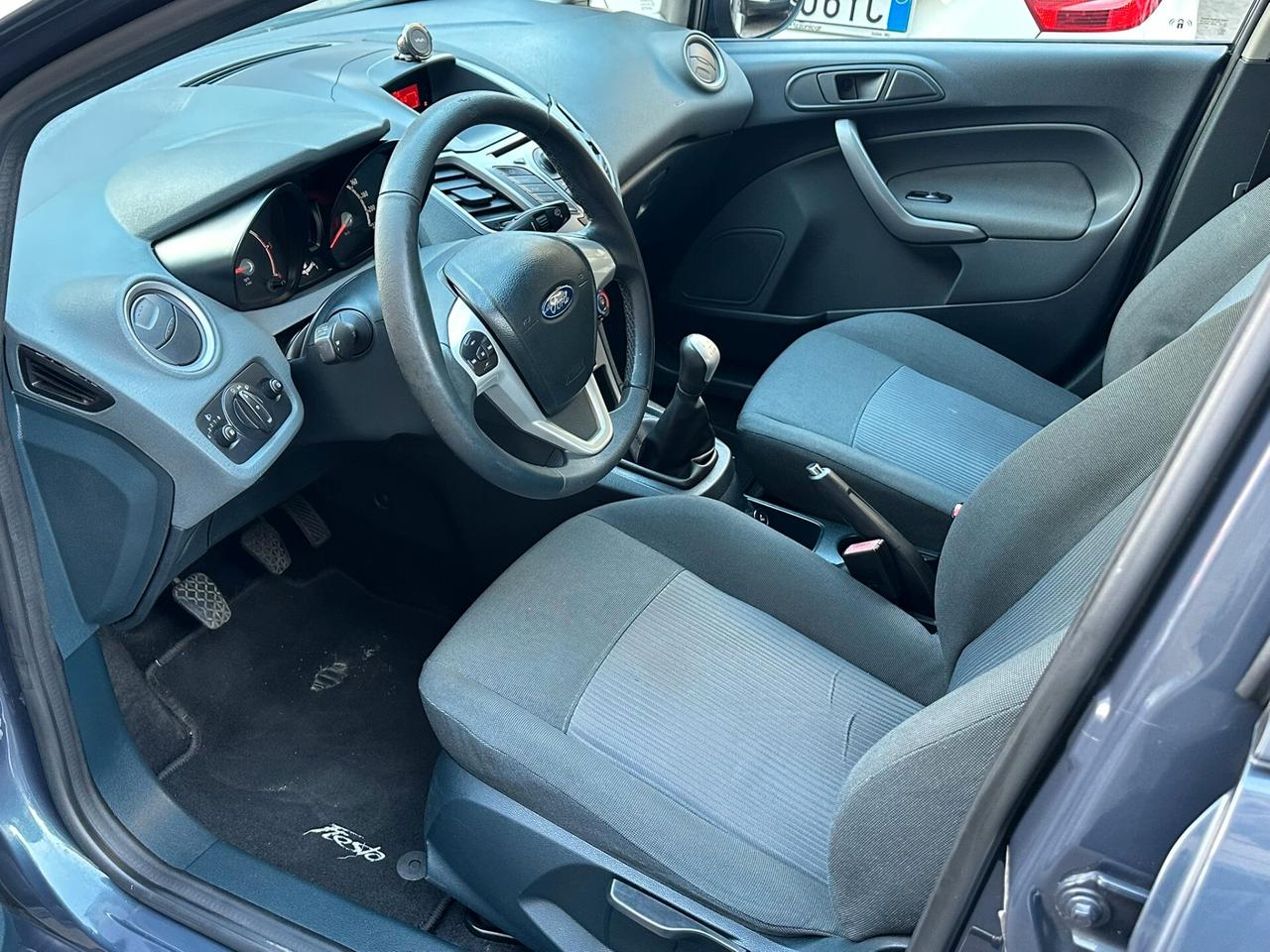 Ford Fiesta 1.4 TDCi 5 P OK neo patentati