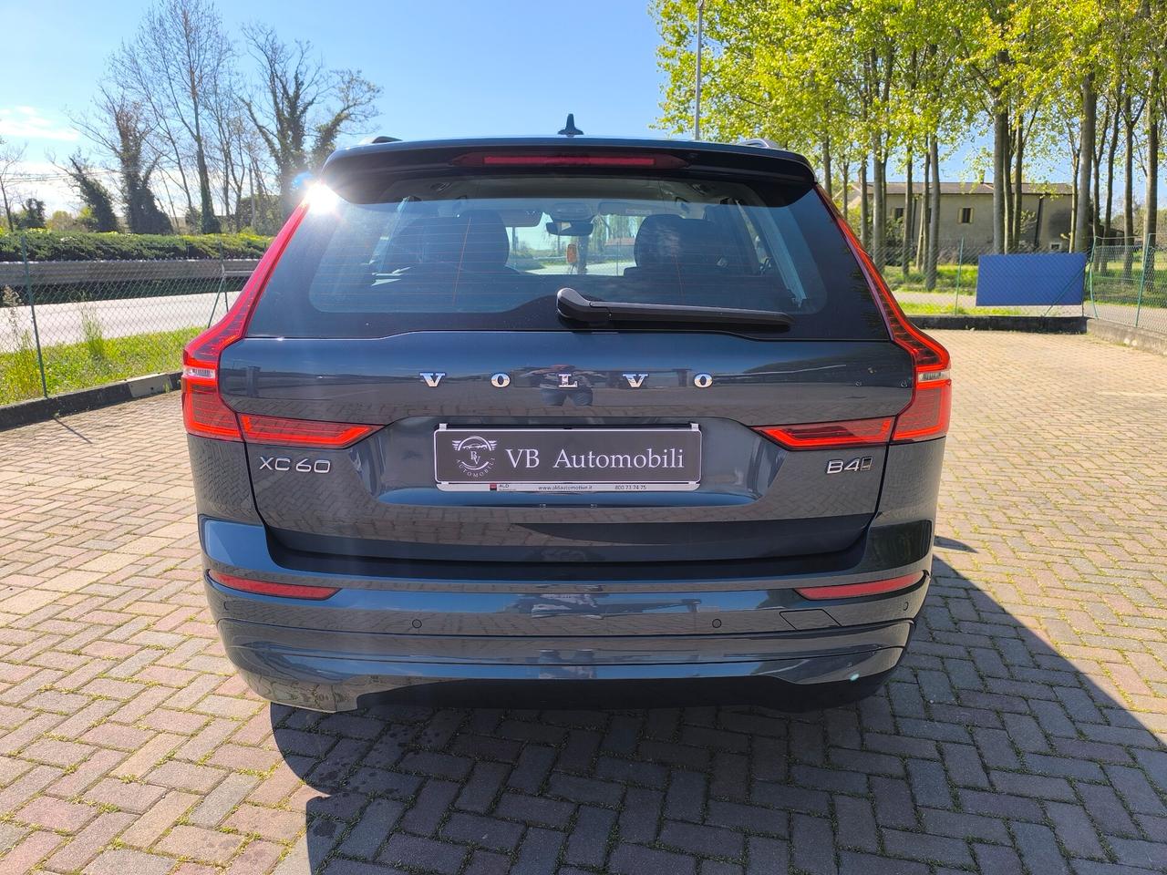 Volvo XC 60 XC60 B4 (d) AWD Geartronic Momentum Pro