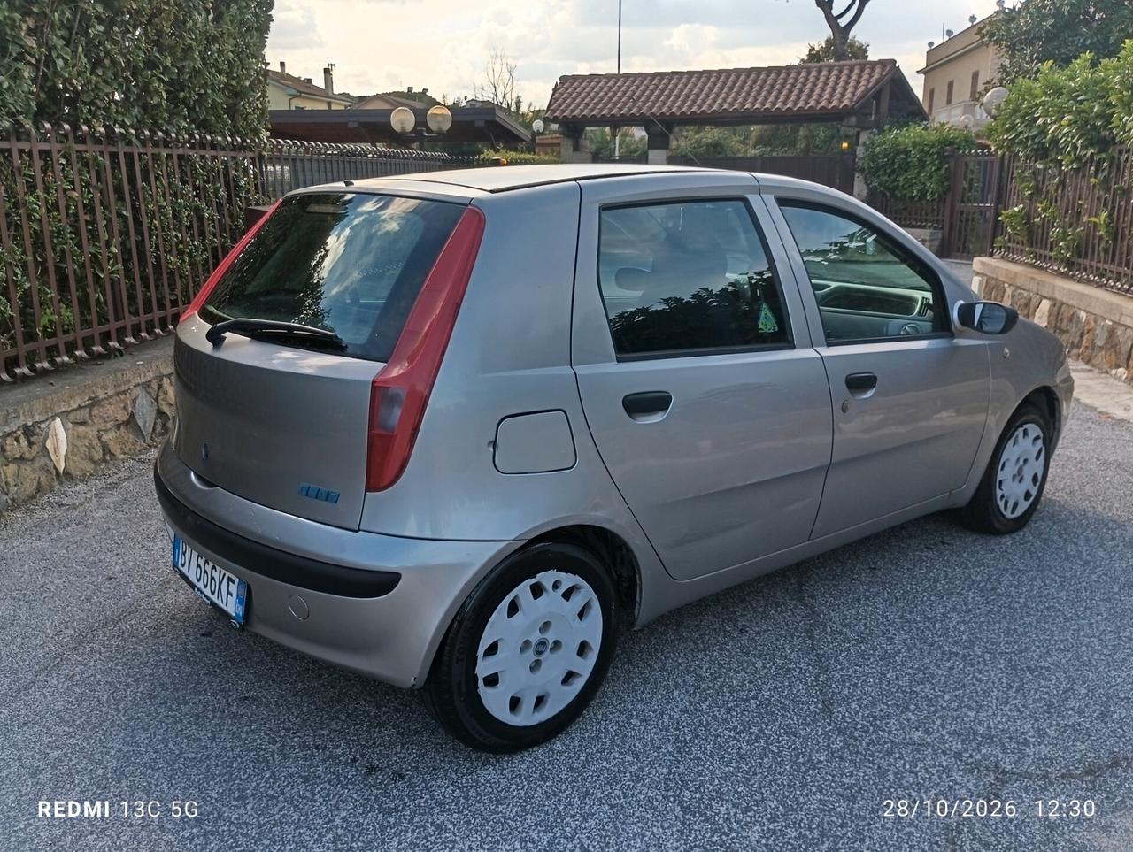 Fiat Punto 1.2i cat 5 porte EL