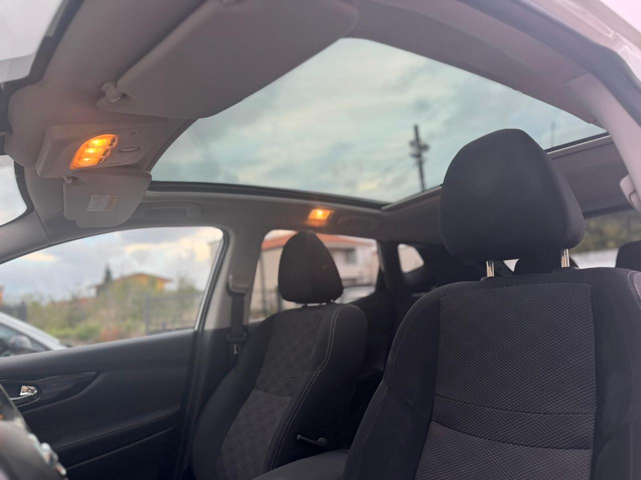 Nissan Qashqai 1.5 dCi Tekna