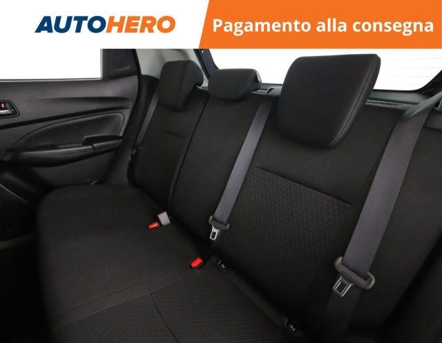 SUZUKI Swift 1.2 Hybrid Top