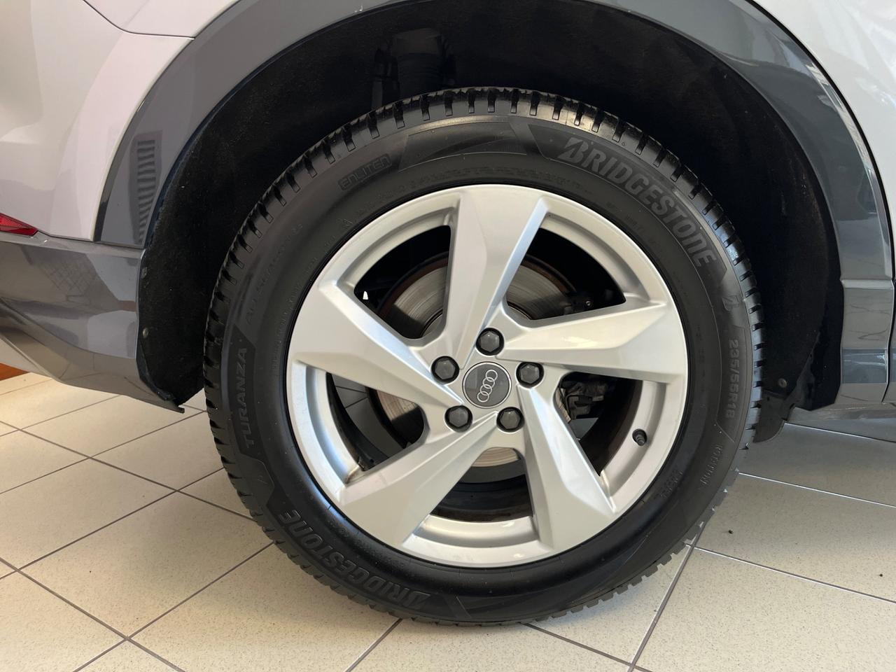 Audi Q3 35 TDI S tronic Business Advanced