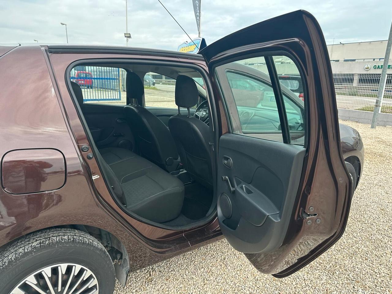 Dacia Sandero 1.0 SCe 12V 75CV Lauréate