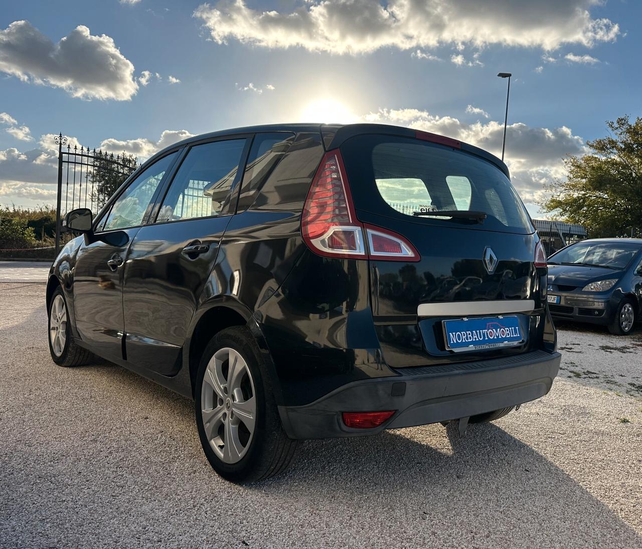 Renault Scénic X-Mod 1.5 dCi 110CV 130milaKM