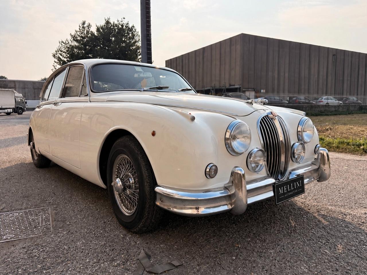 Jaguar MK II