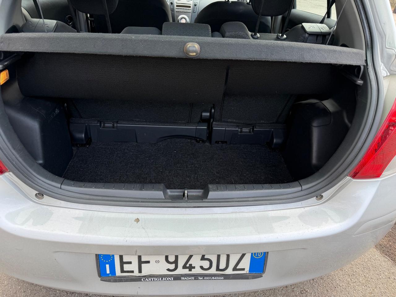 Toyota Yaris 1.3 3 porte Sol