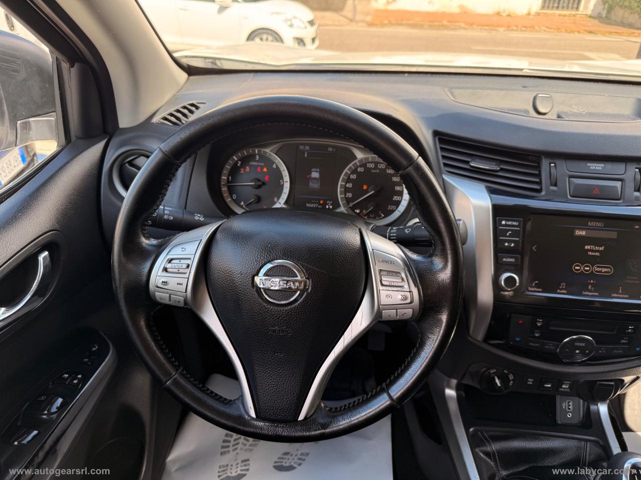 NISSAN Navara 2.3 dCi 4WD Double Cab Acenta