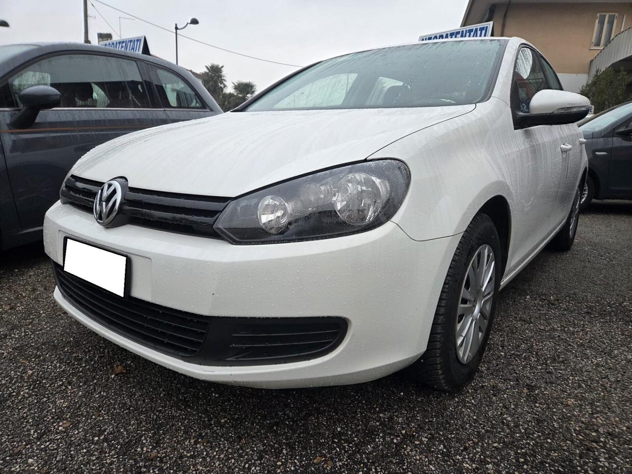Volkswagen Golf POCHI KM - 2011