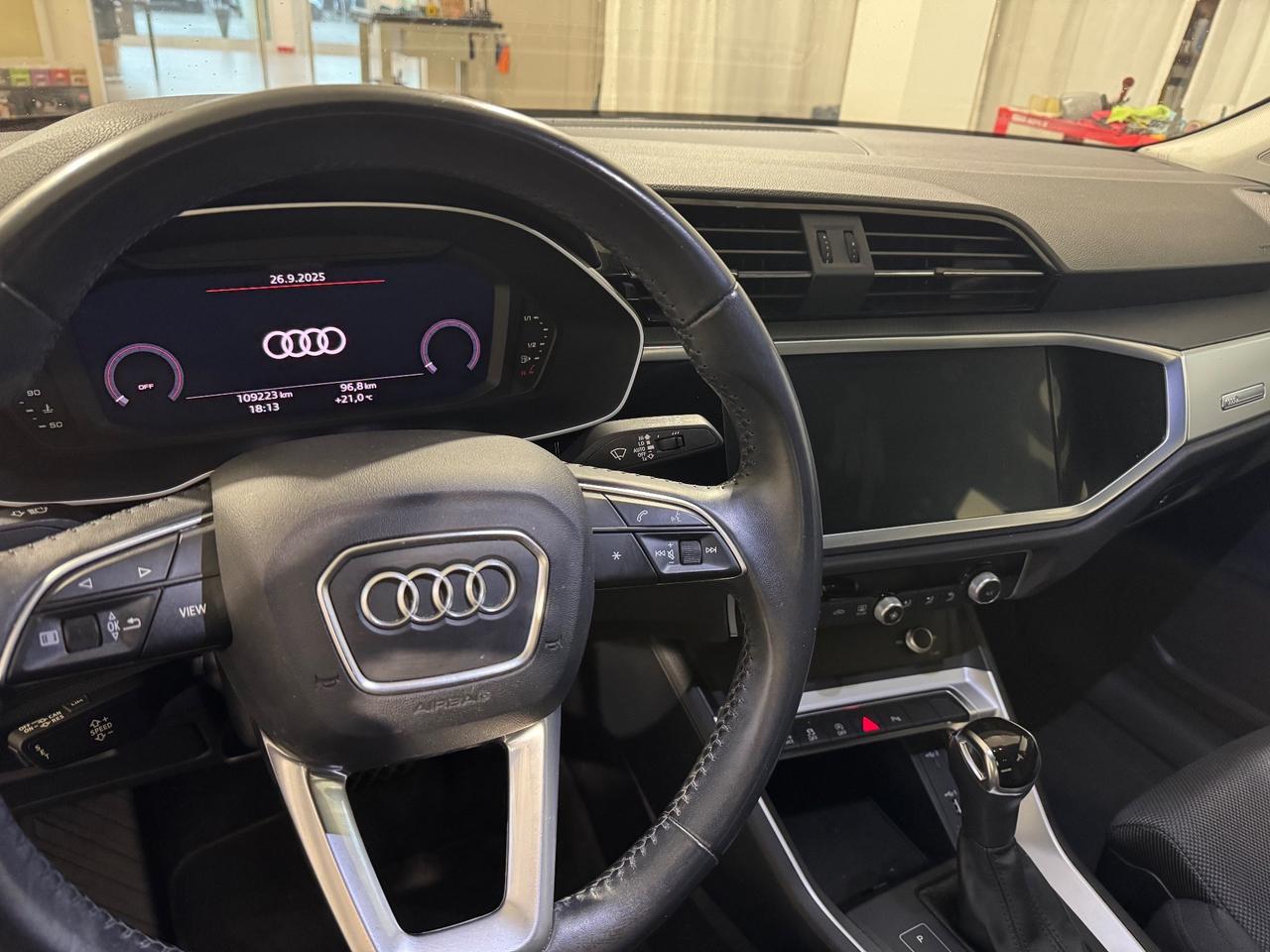 Audi Q3 SPB 35 TDI S tronic Business Plus