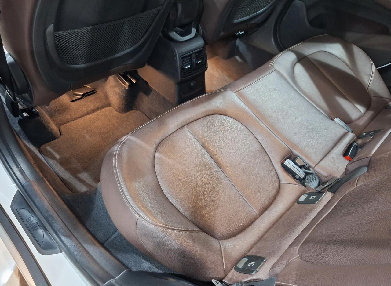 Bmw X1 sDrive18d xLine PERMUTO