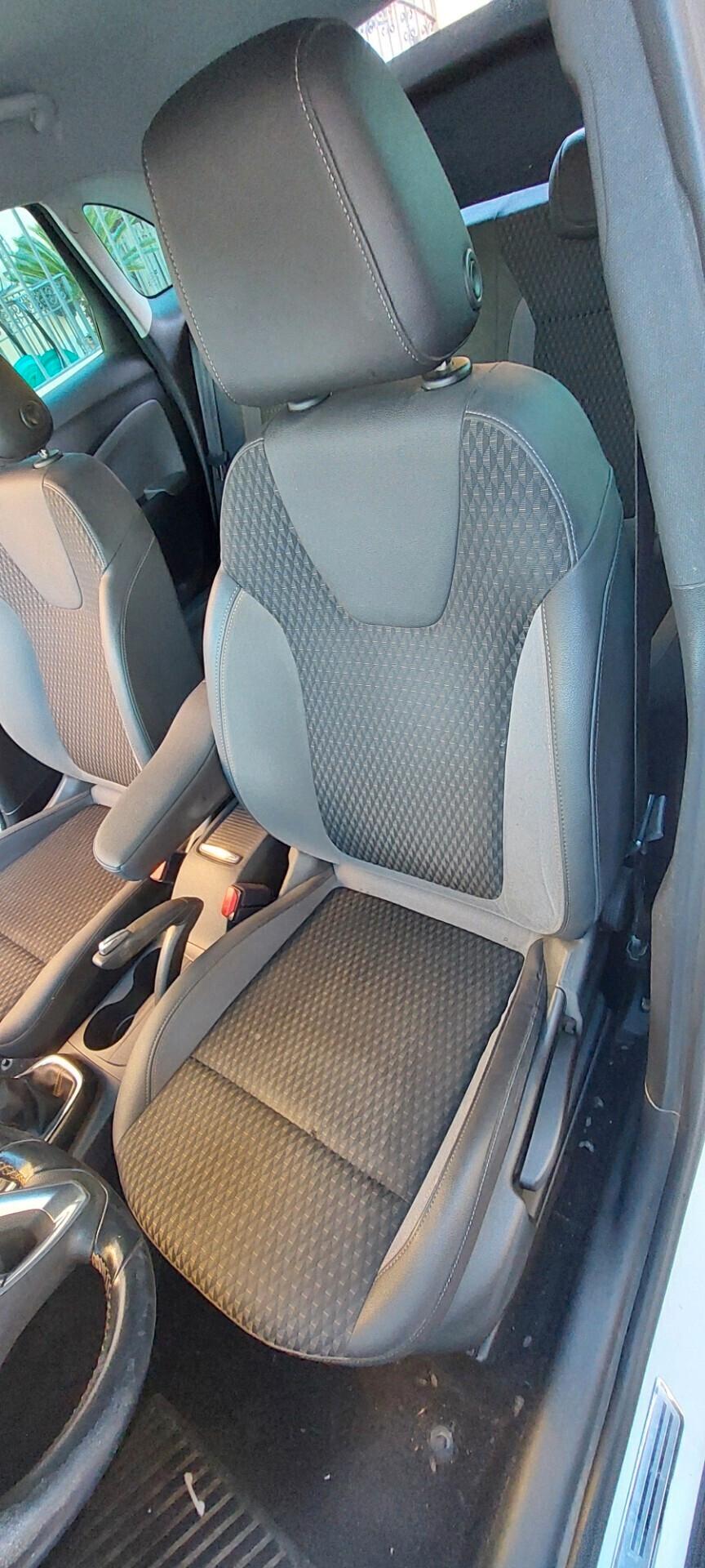 CROSSLAND X 1,5 DIESEL 100CV DESIGN LINE START E STOP LEGA TELEFONO IMPECCABILE