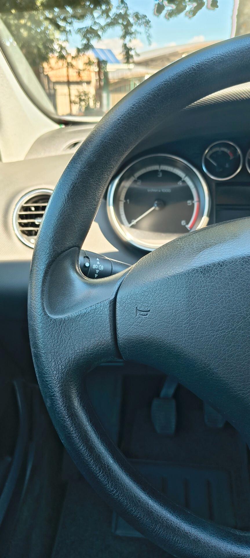 Peugeot 308 1.6 8V HDi 93CV SW Premium