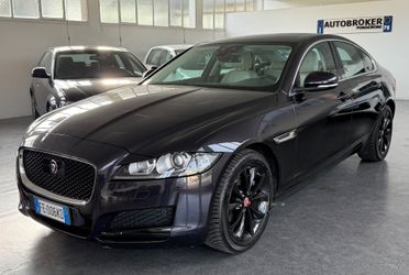 Jaguar XF 2.0 D 180 CV aut. Portfolio