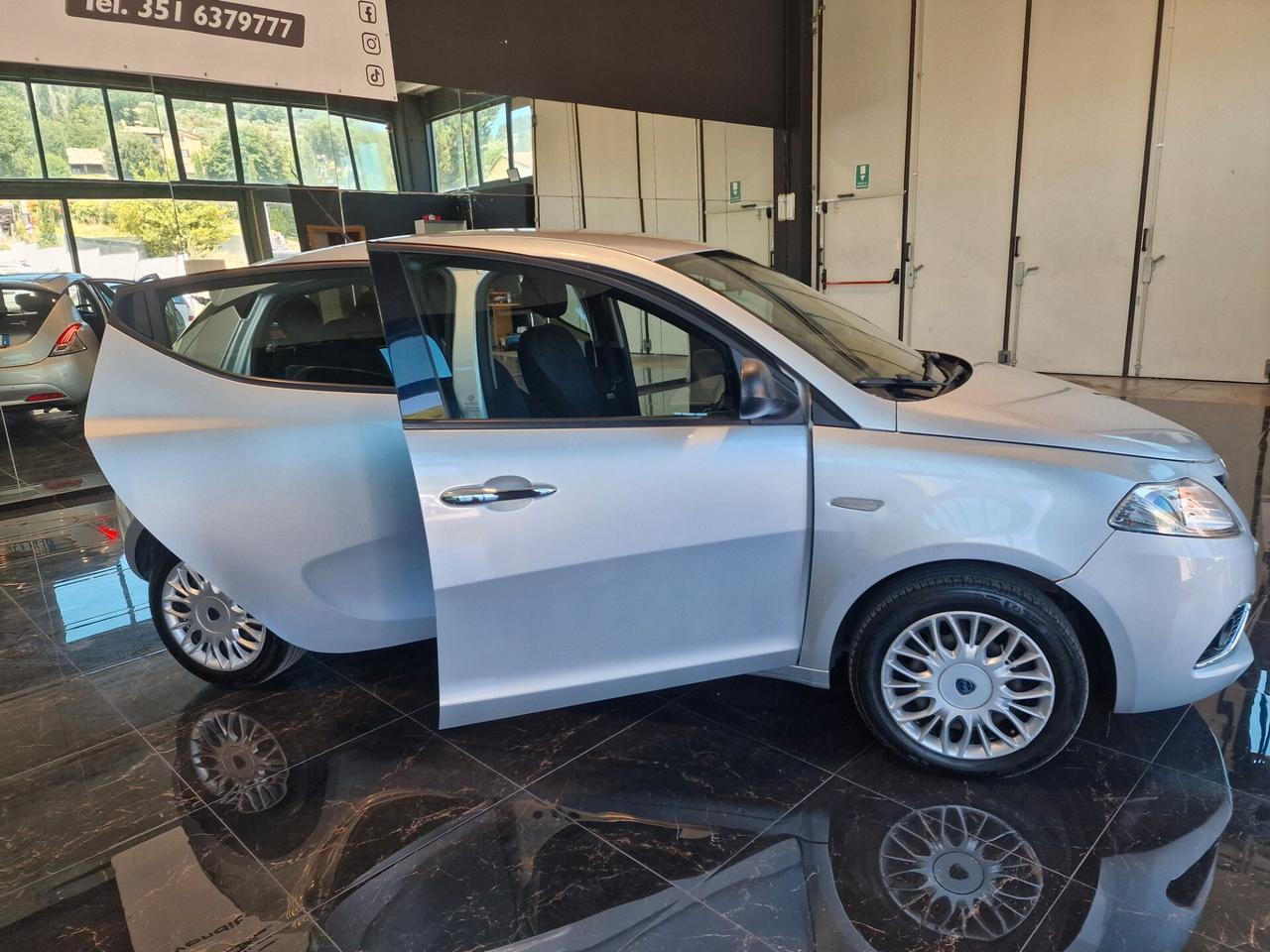 Lancia Ypsilon 1.2 BENZINA-GPL, 121 mila chilometri