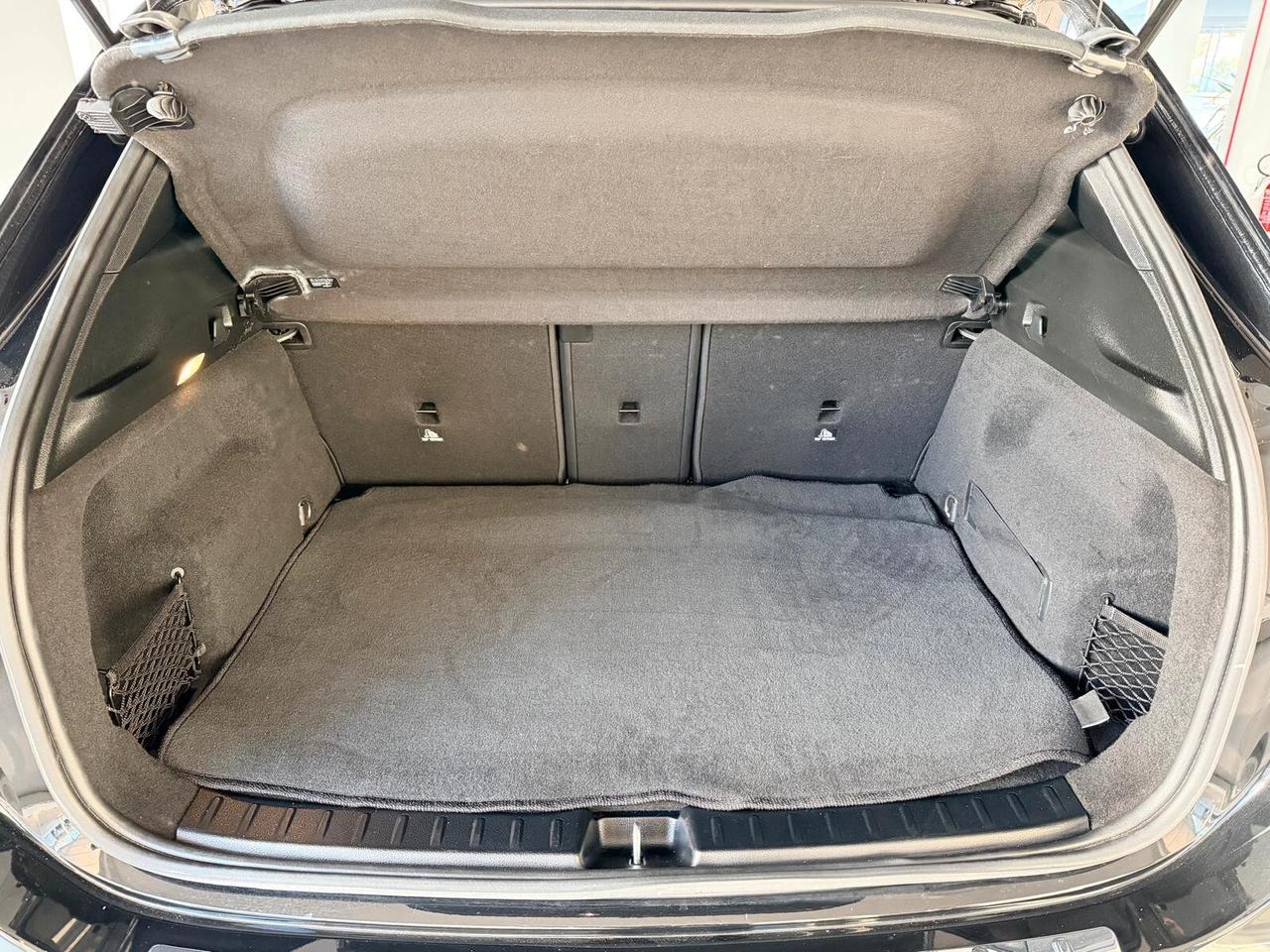 Mercedes-benz GLA 200 d Automatic 4Matic Premium