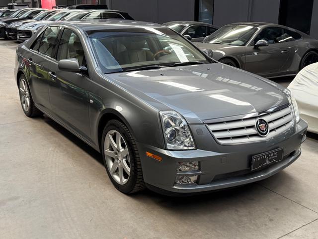 CADILLAC STS 4.6 V8 aut. Elegance