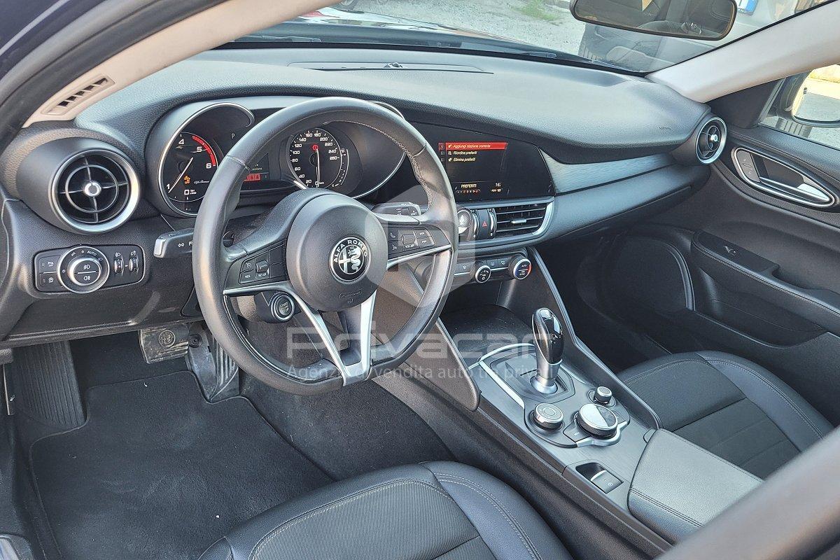 ALFA ROMEO Giulia 2.2 Turbodiesel 150 CV AT8 Business