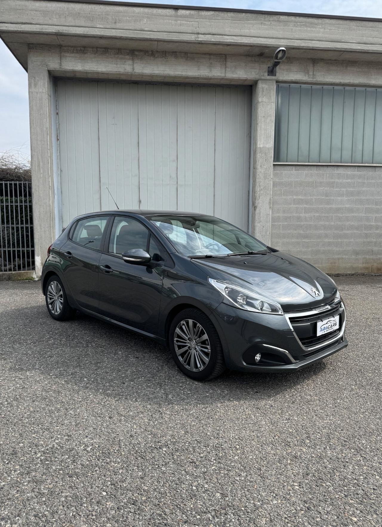 Peugeot 208 1.2 Allure NEOPATENTATI Cinghia NUOVA