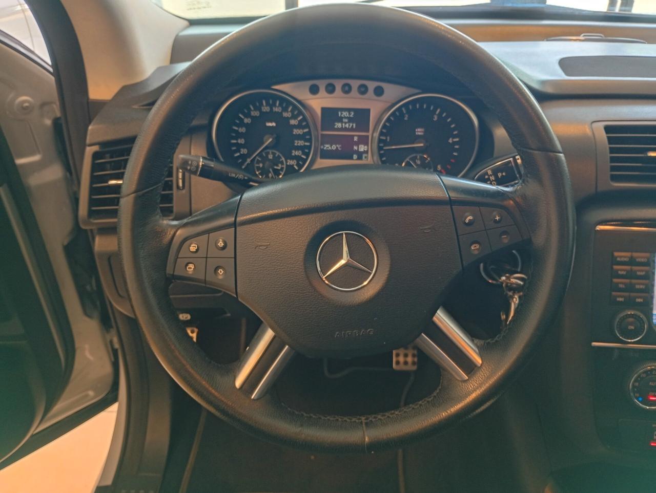 Mercedes-benz R 320 300 CDI BlueEFFICIENCY cat Sport