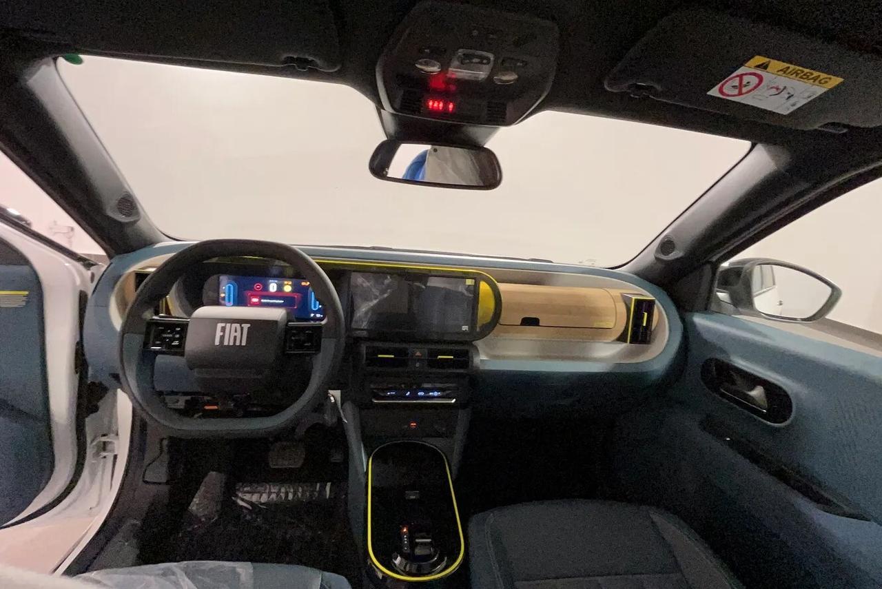 Fiat Grande Panda 1.2 Hybrid 110 CV S&S La Prima