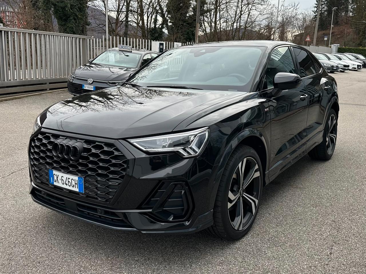 Audi Q3 SPB 35 TDI Identity Black