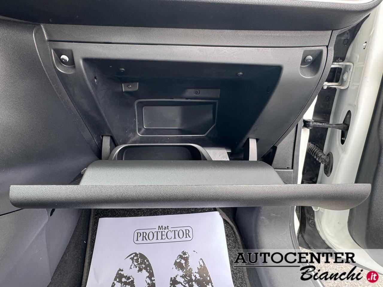 Citroen C3 1.2 puretech Shine 82cv