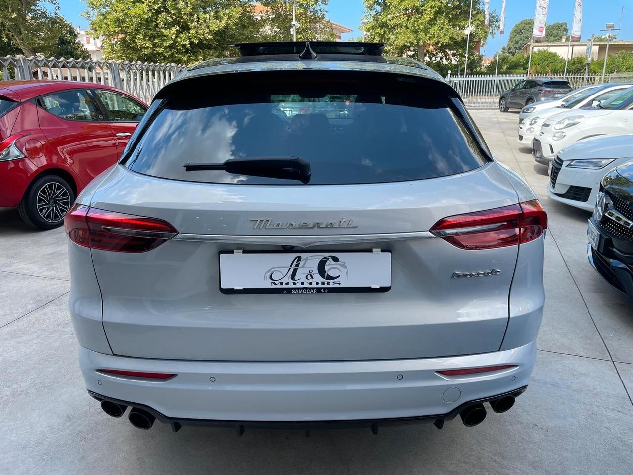 Maserati Grecale MHEV 330 CV AWD Modena