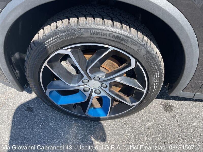 Lynk & Co 01 01 PHEV
