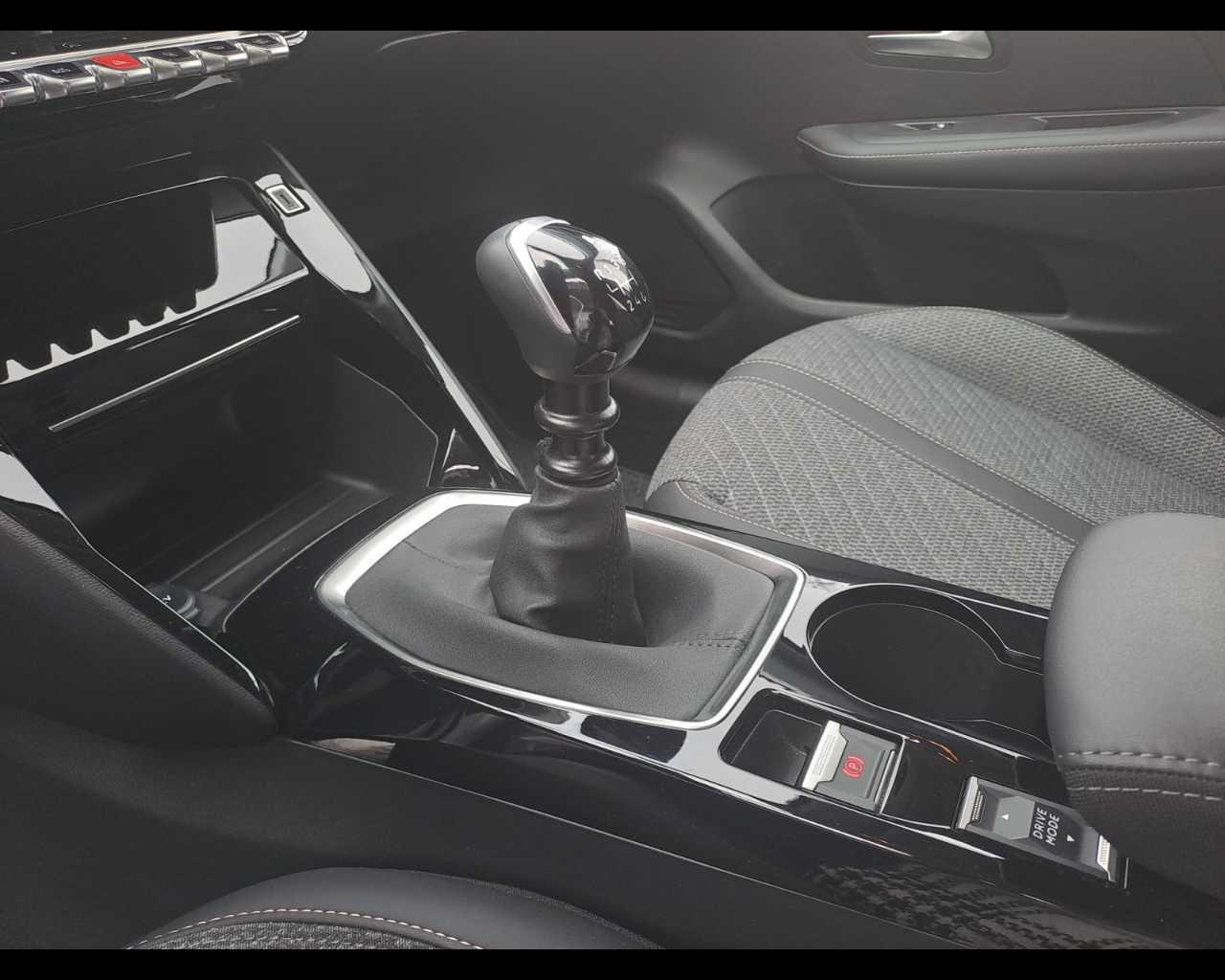 PEUGEOT 208 2ª serie - 208 PureTech 100 Stop&Start 5 porte Allure