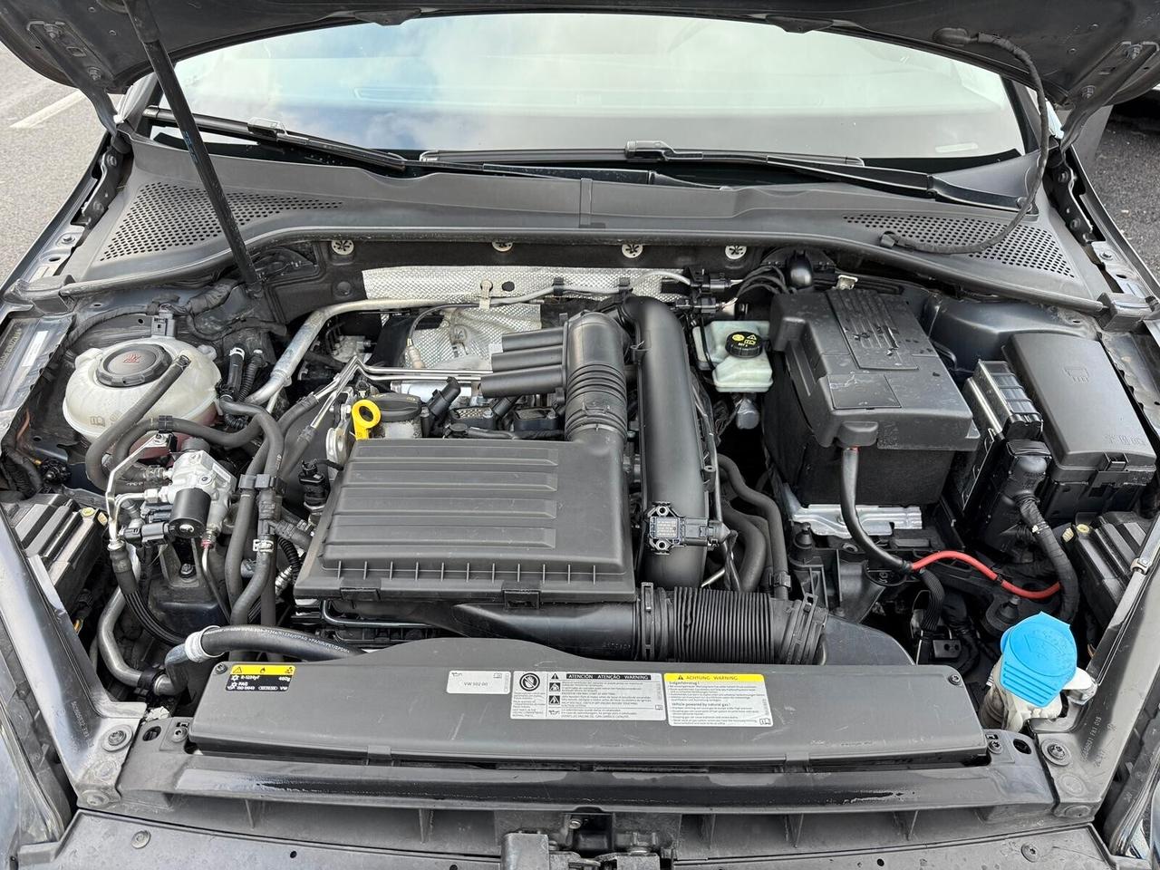 Volkswagen Golf 1.4 TGI Metano 5p. R-Line - Superprezzo - tutto incluso