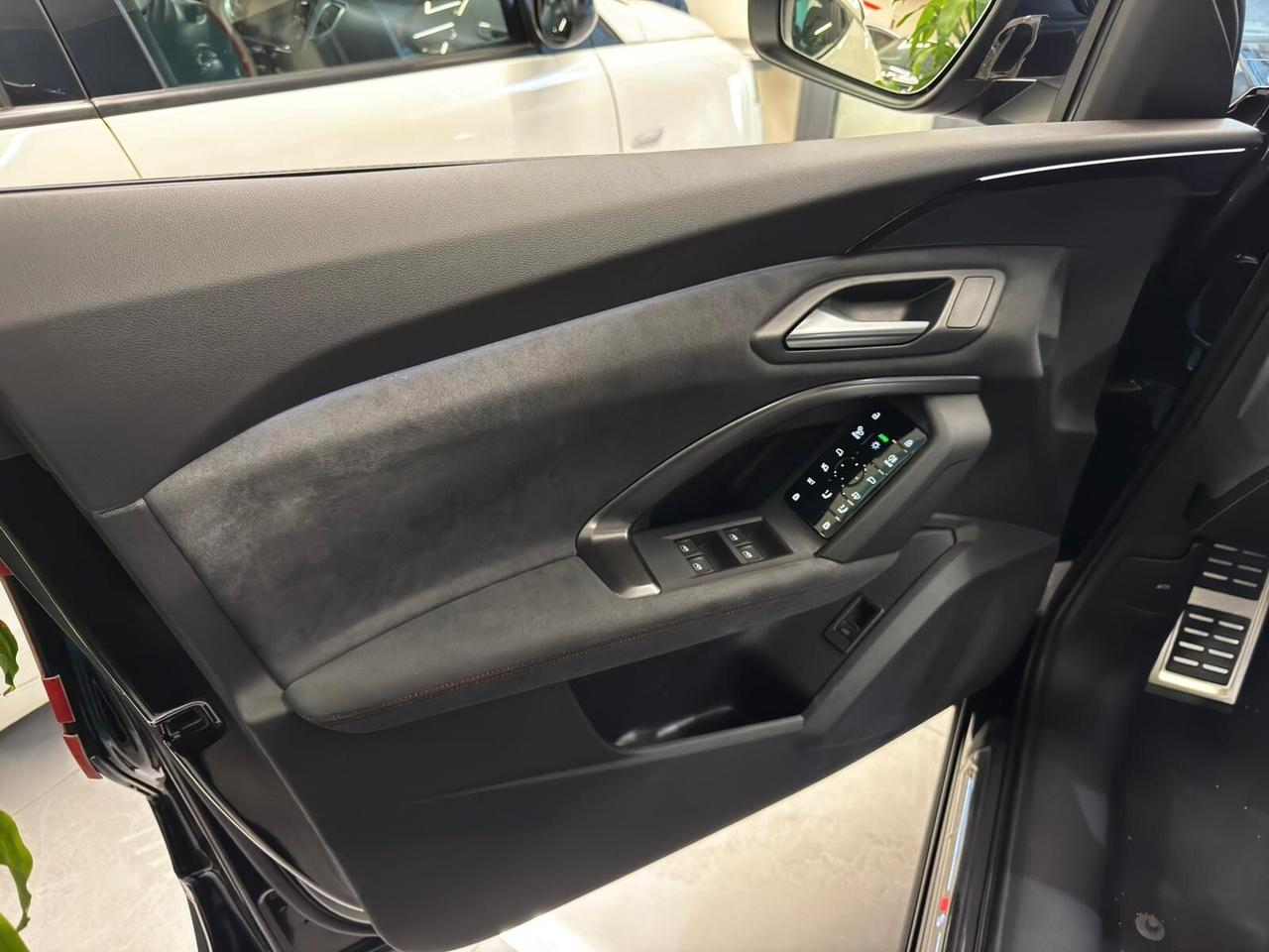 Audi Q5 SPB 40 TDI quattro S tronic line plus/ IDENTITY BLACK