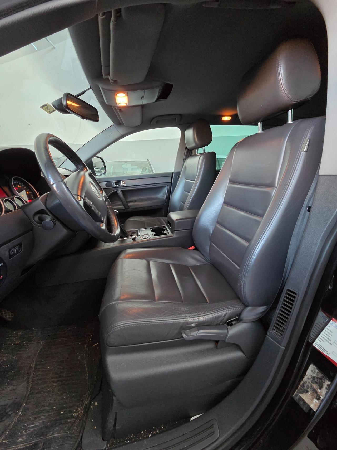 Volkswagen Touareg 2.5 R5 TDI DPF tiptronic Exclusive