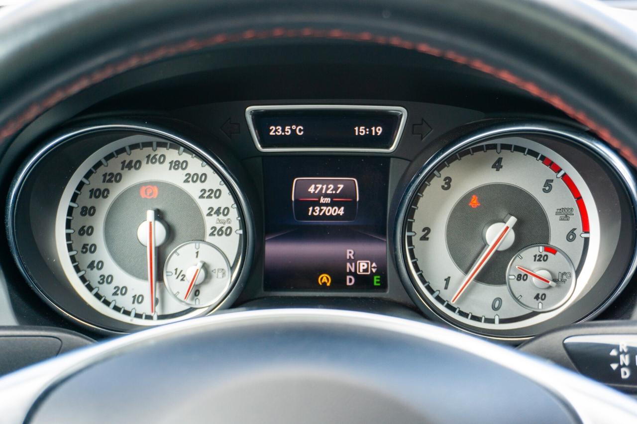 Mercedes-benz CLA 220 CDI 4MATIC Premium auto TETTO APRIBILE PREZZO REALE