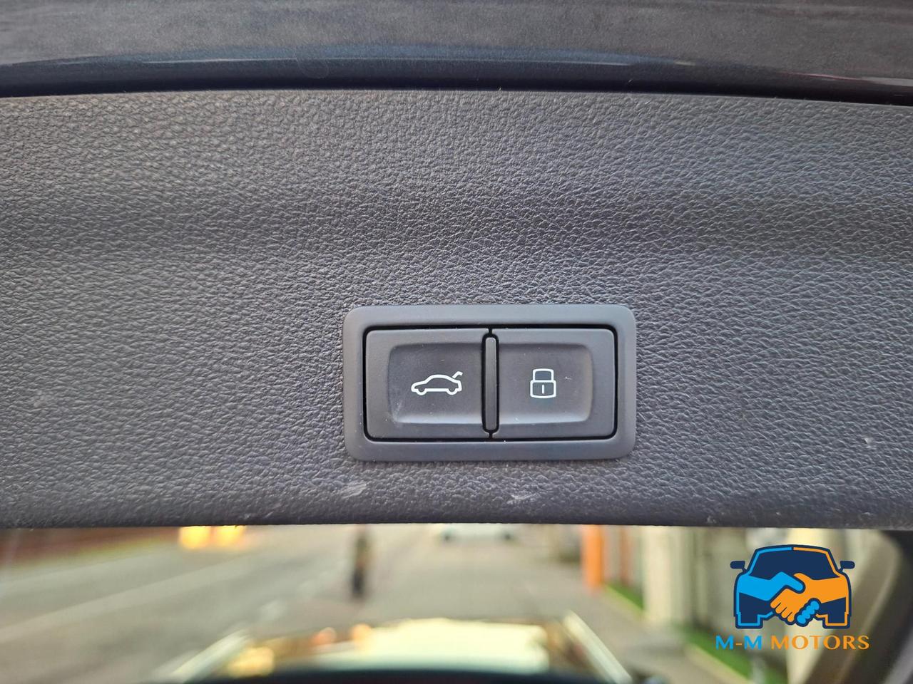 AUDI A6 S-LINE quattro ibrida con tetto