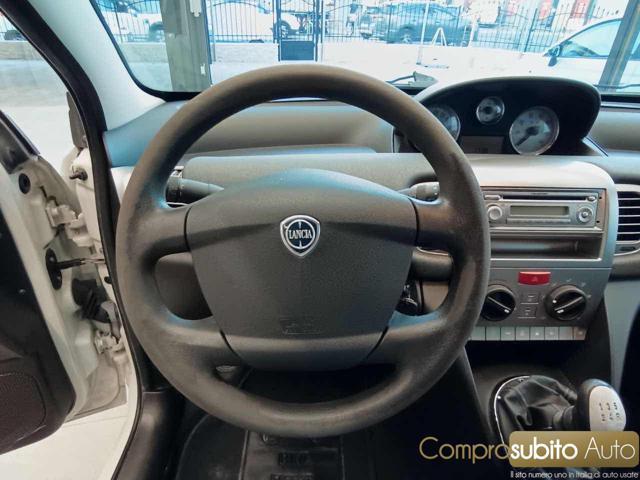 LANCIA Ypsilon 1.2 Argento