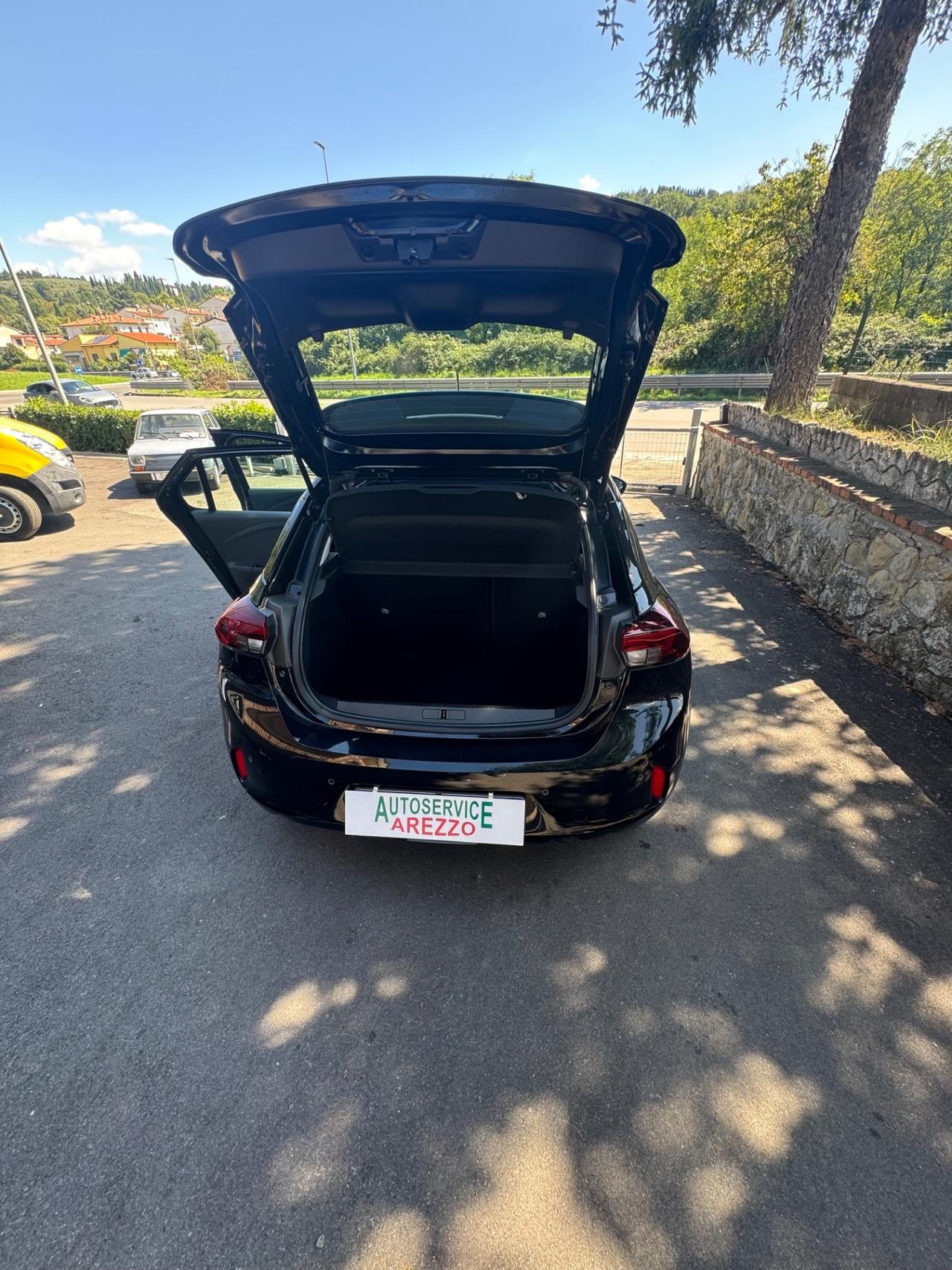 Opel Corsa 1.2 Blitz Edition