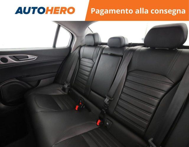 ALFA ROMEO Giulia 2.2 Turbodiesel 210 CV AT8 AWD Q4 Veloce