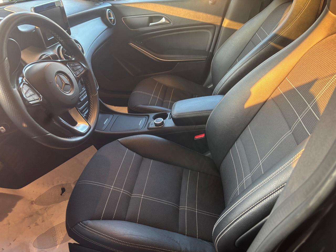 Mercedes-benz CLA 220 d S.W. Automatic Premium export commercianti